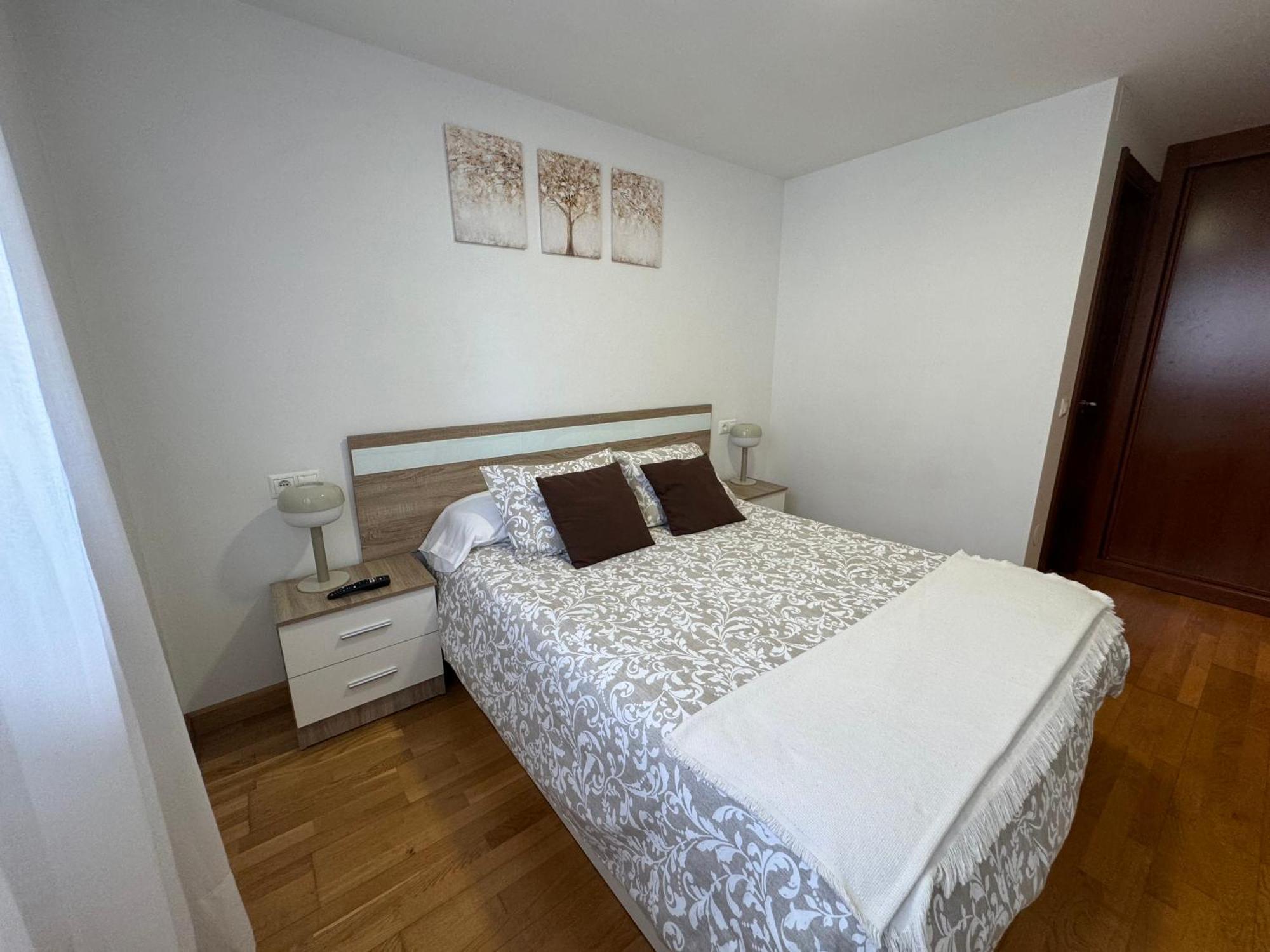 Apartamento En Gijon Con Garaje Y Wifi Eksteriør bilde